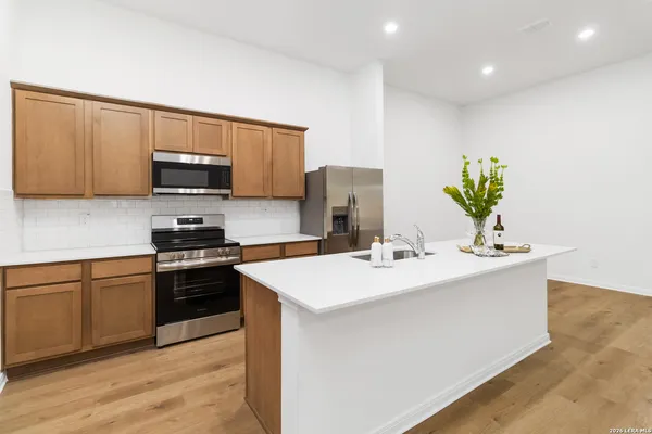 $1,750 | 5115 Cindy Brook, Unit 1, San Antonio, TX 78253