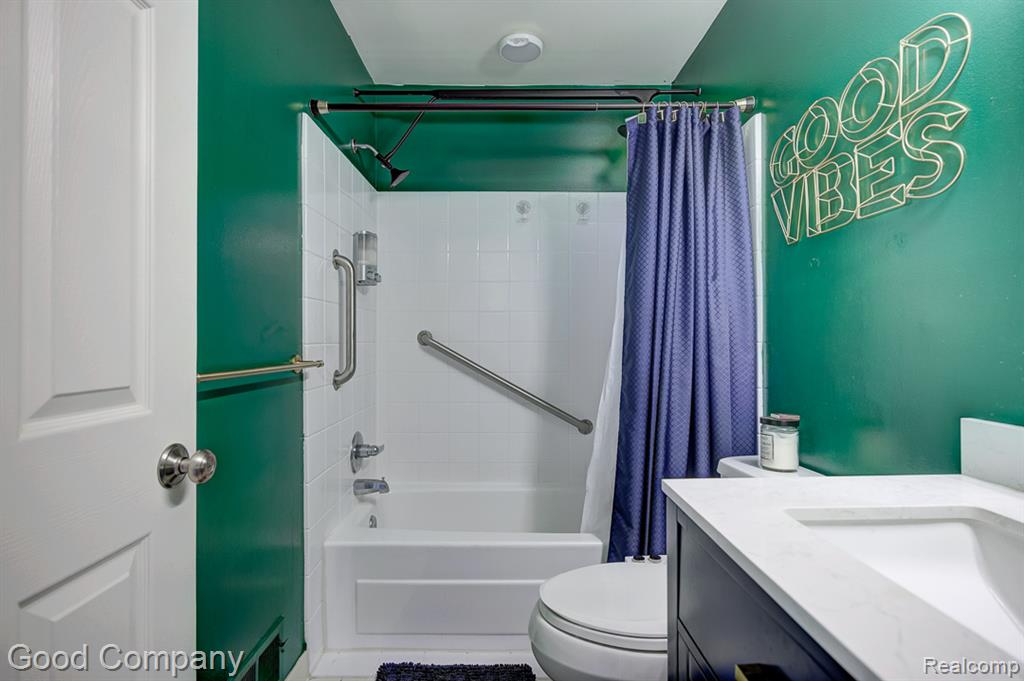 1455 Chesapeake Road Royal Oak, MI 48067 - Photo 19 of 37 Gallery Image 19
