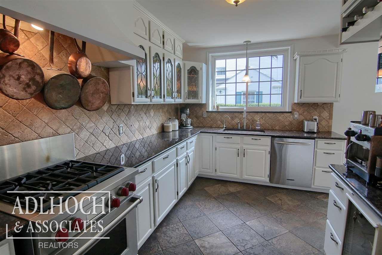 806 Pemberton Road Grosse Pointe, MI 48230 - Photo 5 of 27