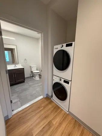 $2,900 | 1170 Tremont Street, Unit 811, Boston, MA 02120