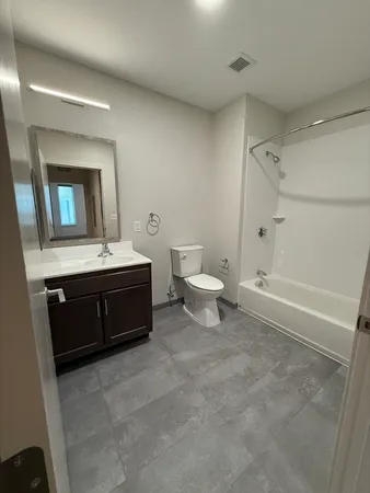 $2,900 | 1170 Tremont Street, Unit 811, Boston, MA 02120