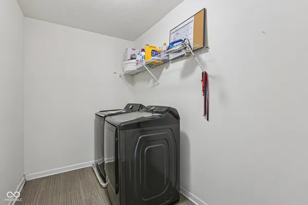 $399,000 | 6673 Laurelwood Drive, Pendleton, IN 46064