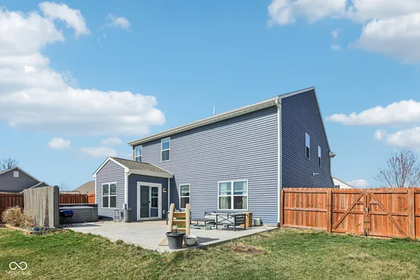 $399,000 | 6673 Laurelwood Drive, Pendleton, IN 46064