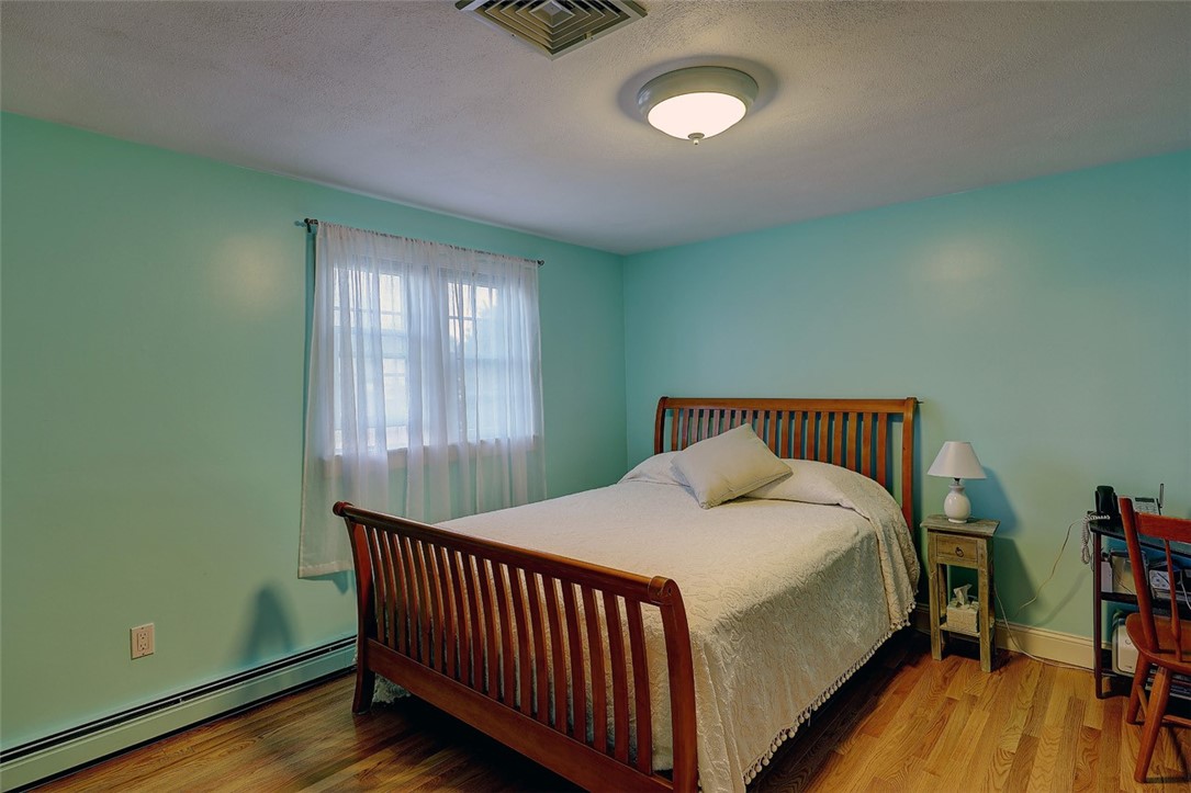 1 Karen Lane Bristol, RI 02809 - Photo 16 of 26