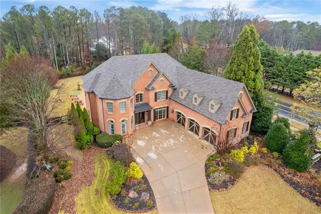 $1,899,000 | 560 Arcaro Drive, Alpharetta, GA 30004