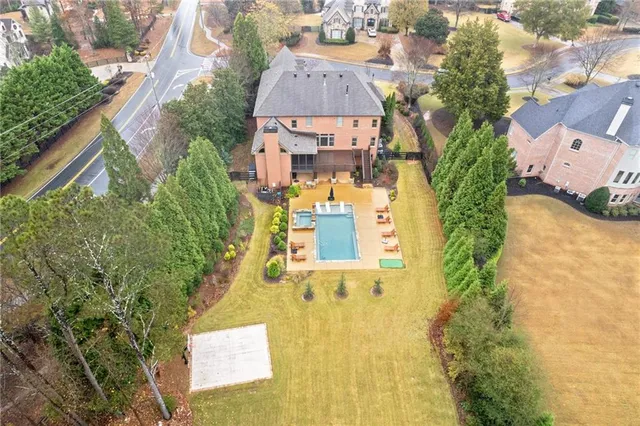 $1,899,000 | 560 Arcaro Drive, Alpharetta, GA 30004