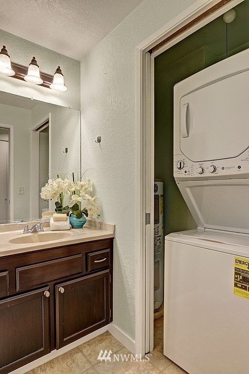 7581 Old Redmond Road, Unit 6 Redmond, WA 98052 - Photo 12 of 17 Gallery Image 12