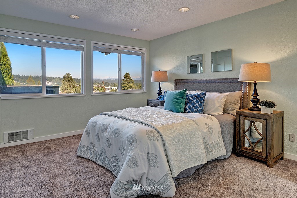 7581 Old Redmond Road, Unit 6 Redmond, WA 98052 - Photo 13 of 17 Gallery Image 13