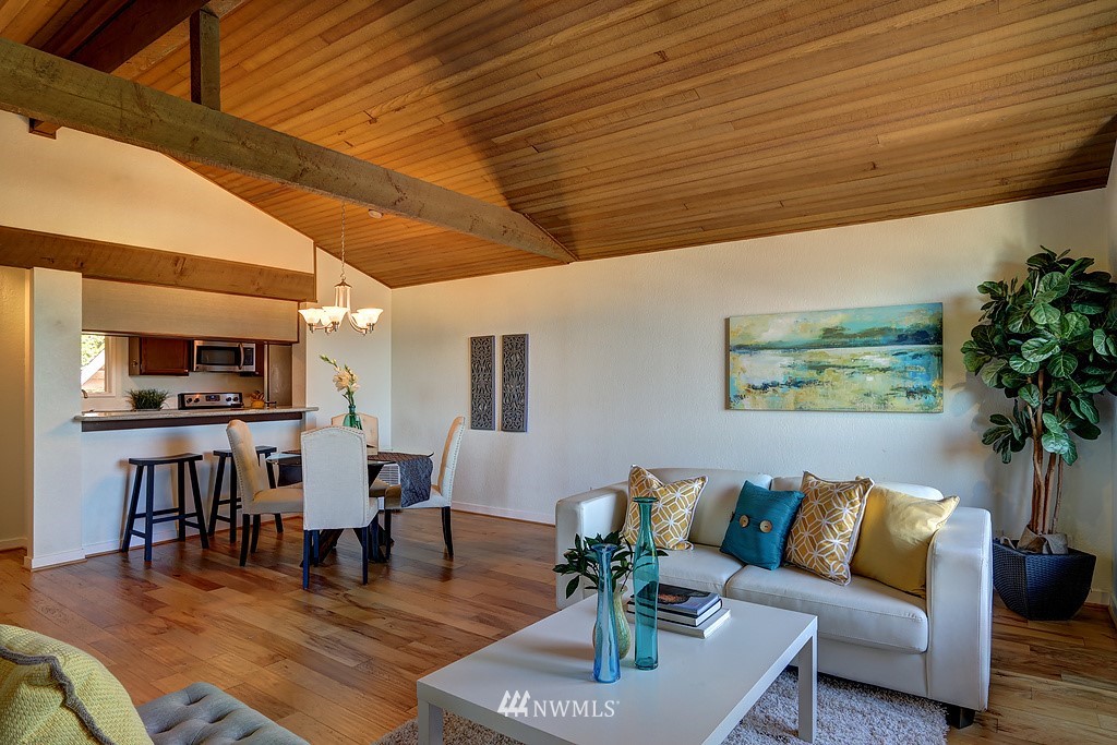 7581 Old Redmond Road, Unit 6 Redmond, WA 98052 - Photo 5 of 17 Gallery Image 5
