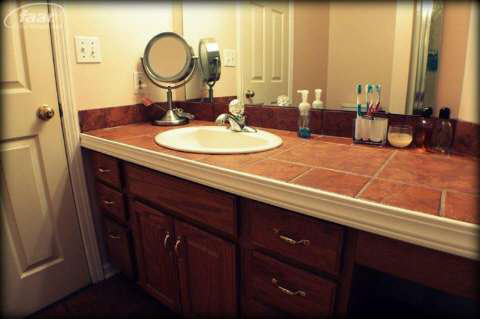 1364 Flushing Road Flushing, MI 48433 - Photo 19 of 38 20417061-18.JPG