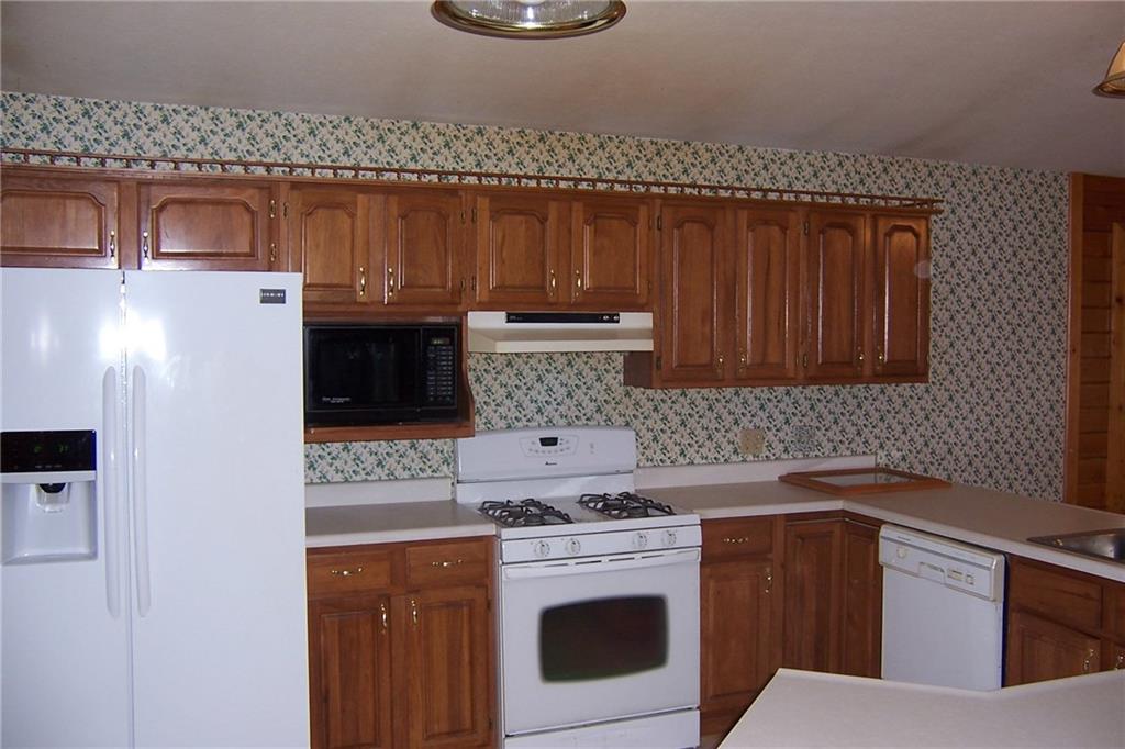 10957 East 150 North Road Charlottesville, IN 46117 - Photo 4 of 12