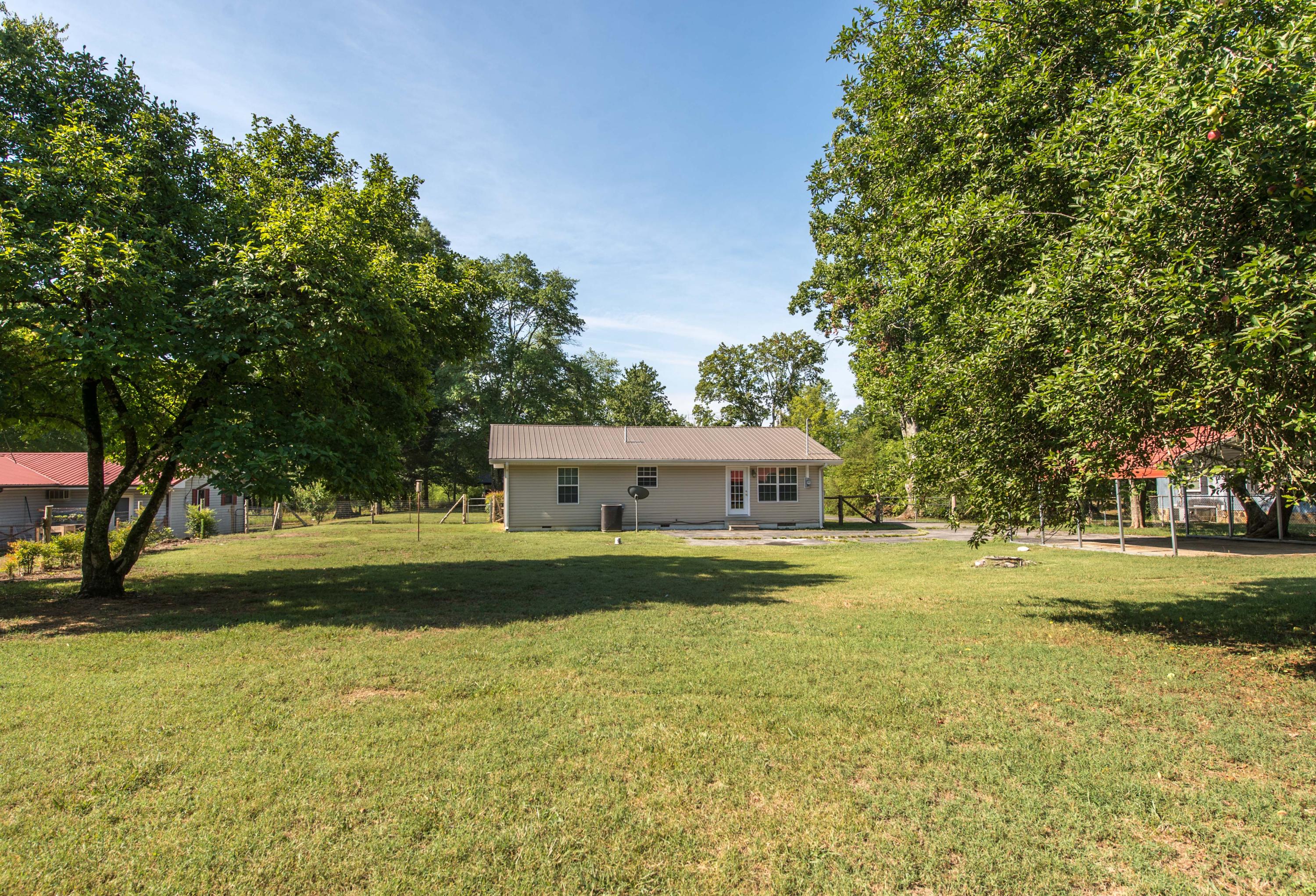 930 Peavine Road Ringgold, GA 30736 - Photo 15 of 20 _MG18850