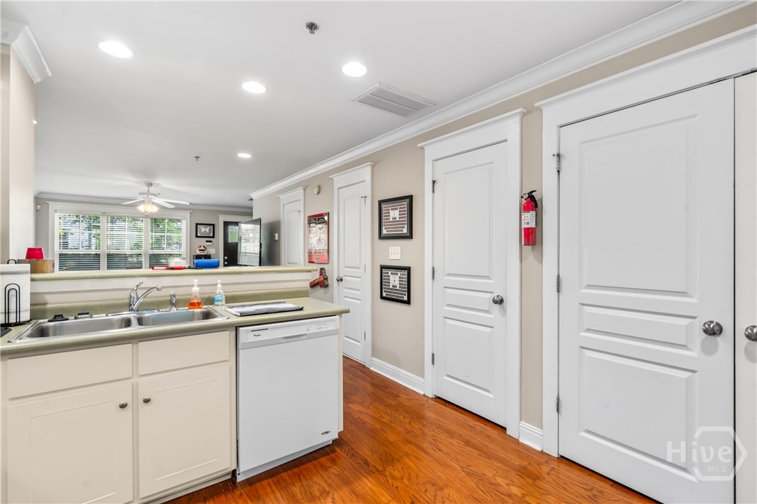 660 South Barnett Shoals Road, Unit 421 Athens, GA 30605 - Photo 15 of 30