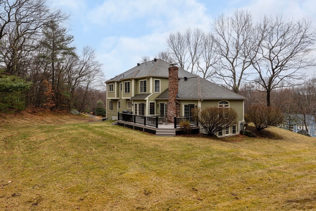 21 Hidden Brick Road Hopkinton, MA 01748 - Photo 2 of 40 Gallery Image 2