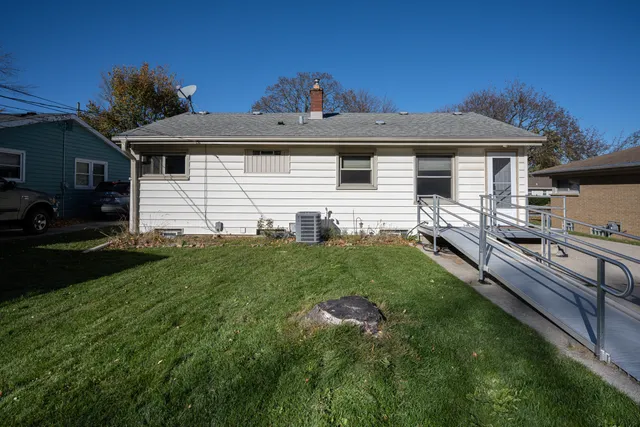 $214,555 | 8627 West Ruby Avenue, Milwaukee, WI 53225