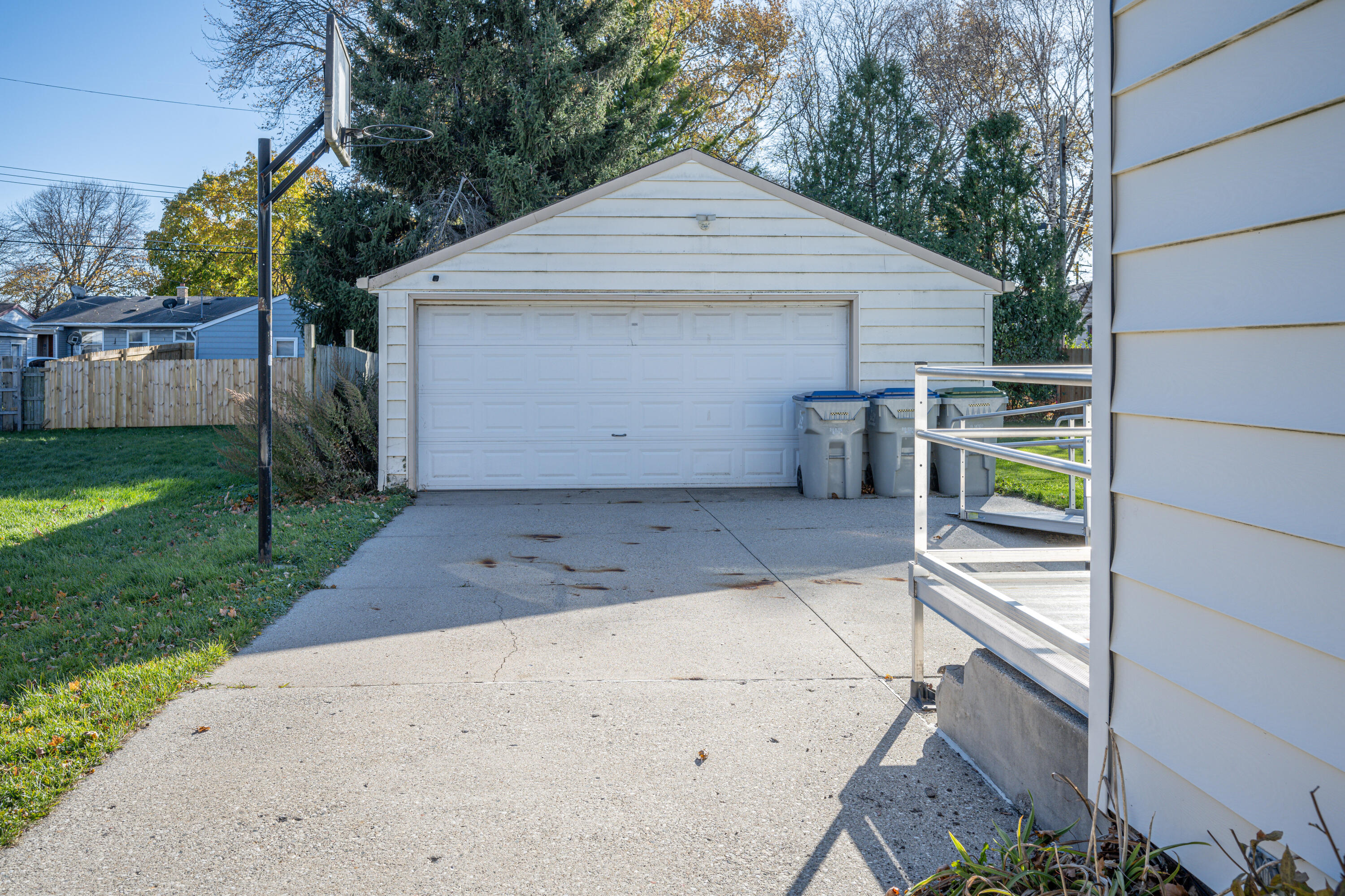 8627 West Ruby Avenue Milwaukee, WI 53225 - Photo 24 of 35 Ruby-15