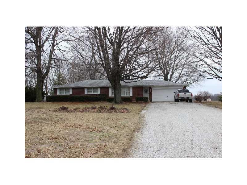 8697 Spring Creek Road Terre Haute, IN 47805 - Photo 1 of 9