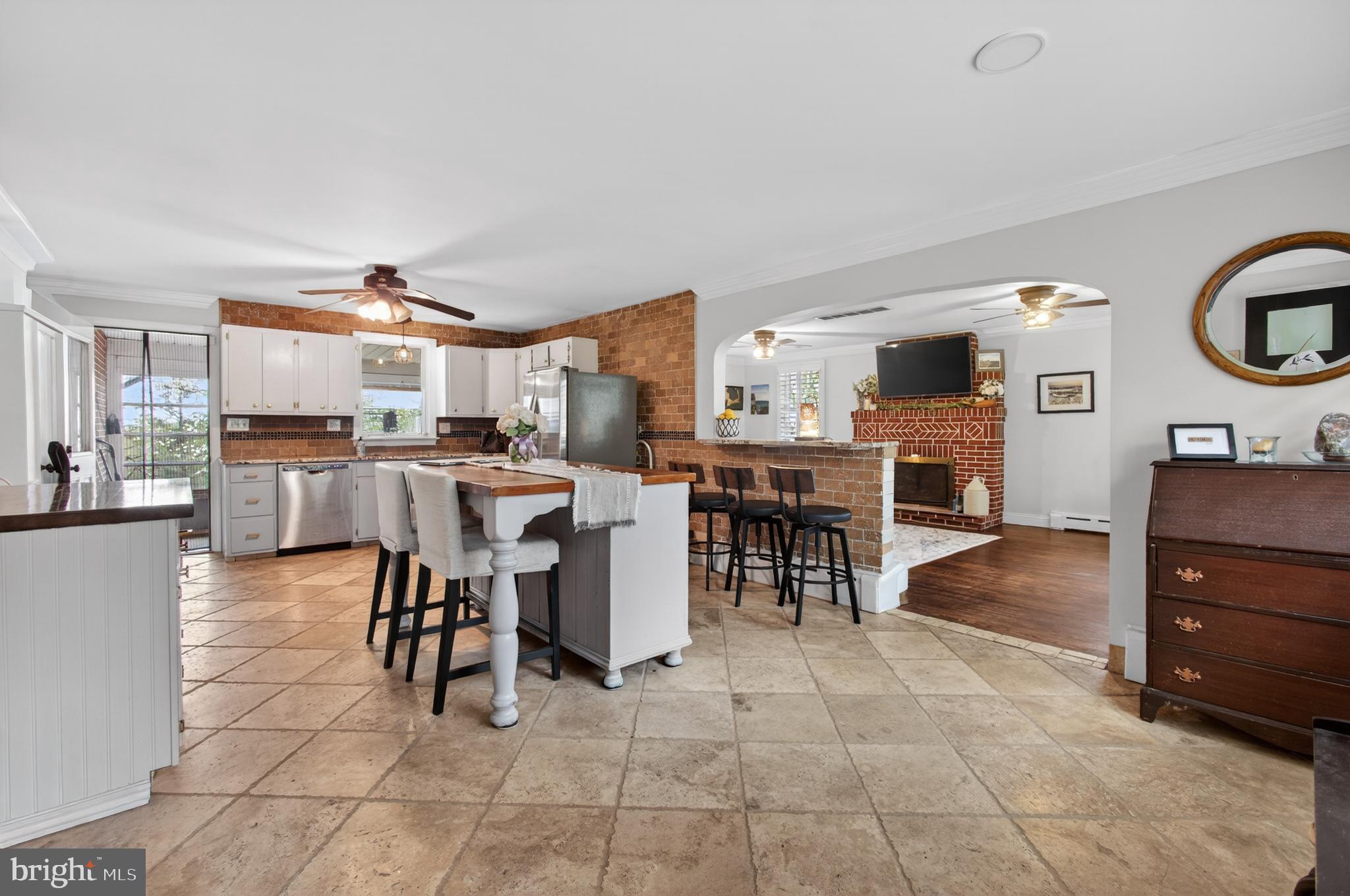 1369 Sheep Hill Road Pottstown, PA 19465 - Photo 4 of 23