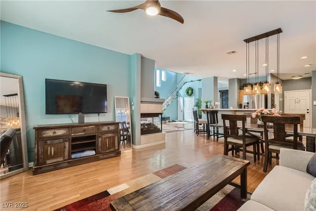 $2,700 | 7237 West Mesa Vista Avenue, Las Vegas, NV 89113