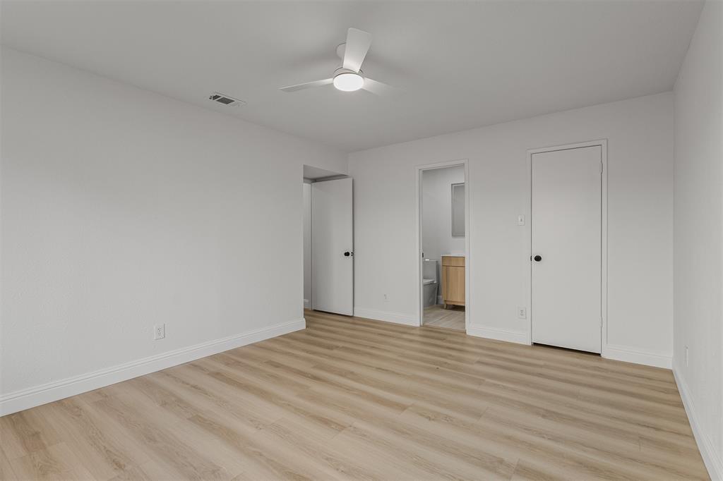 1926 Rambling Ridge Lane Carrollton, TX 75007 - Photo 15 of 27 Gallery Image 15