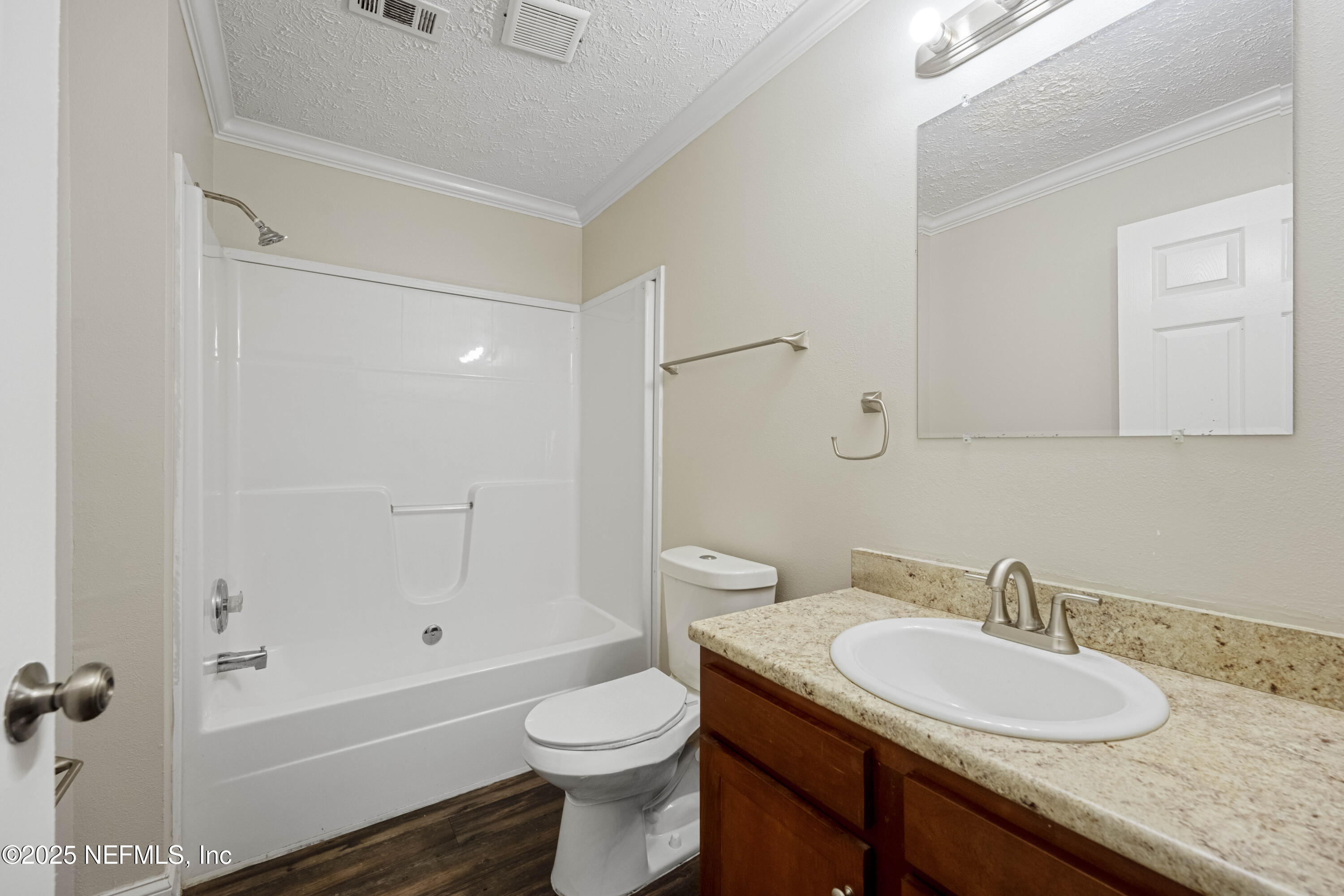 103 Chapin Street St. Augustine, FL 32084 - Photo 18 of 25 15 - Hall Bath