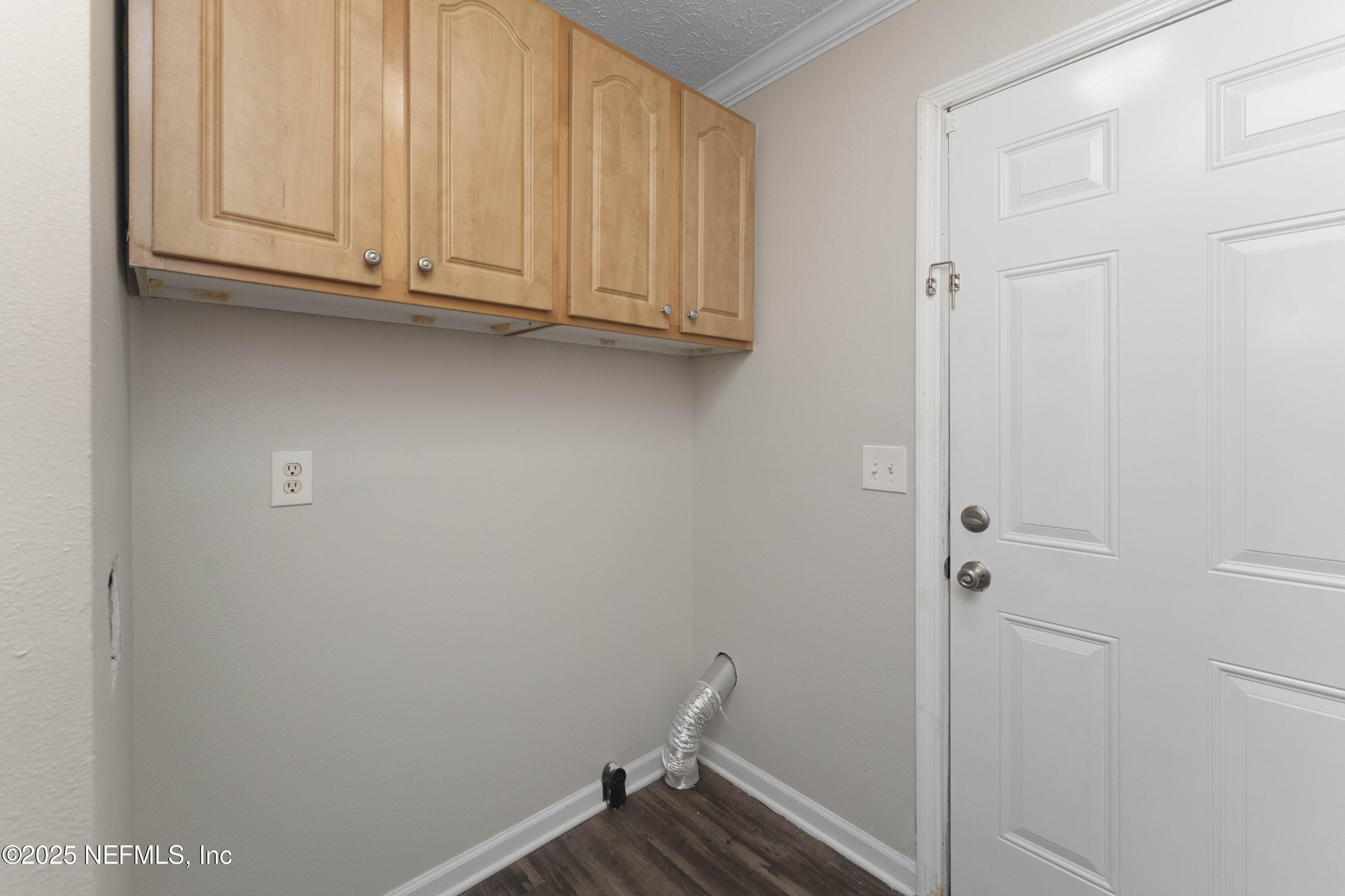 103 Chapin Street St. Augustine, FL 32084 - Photo 20 of 25 17 - Indoor Laundry