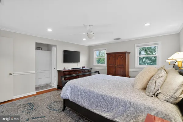 $740,000 | 211 Fairfield Drive, Wallingford, PA 19086