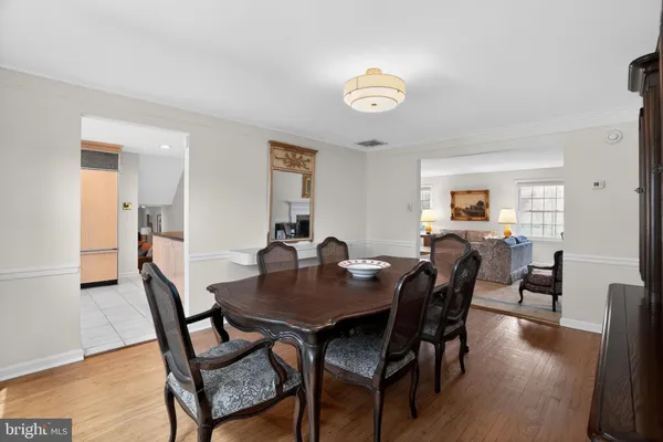 $740,000 | 211 Fairfield Drive, Wallingford, PA 19086