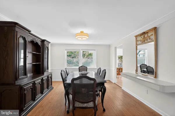$740,000 | 211 Fairfield Drive, Wallingford, PA 19086