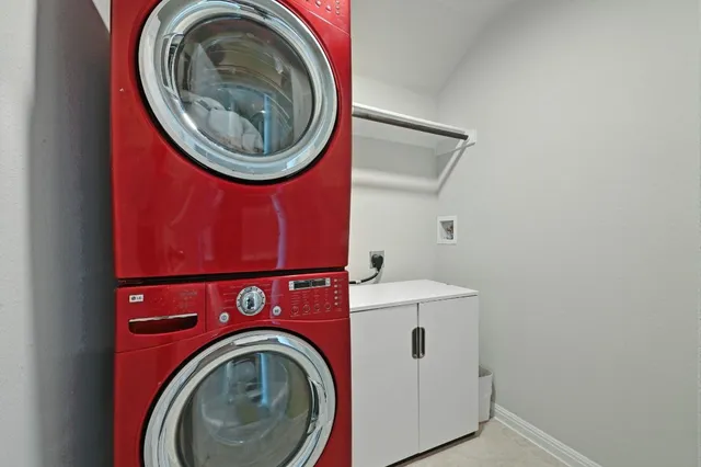 $295,000 | 1402 Catalan Road, Austin, TX 78748