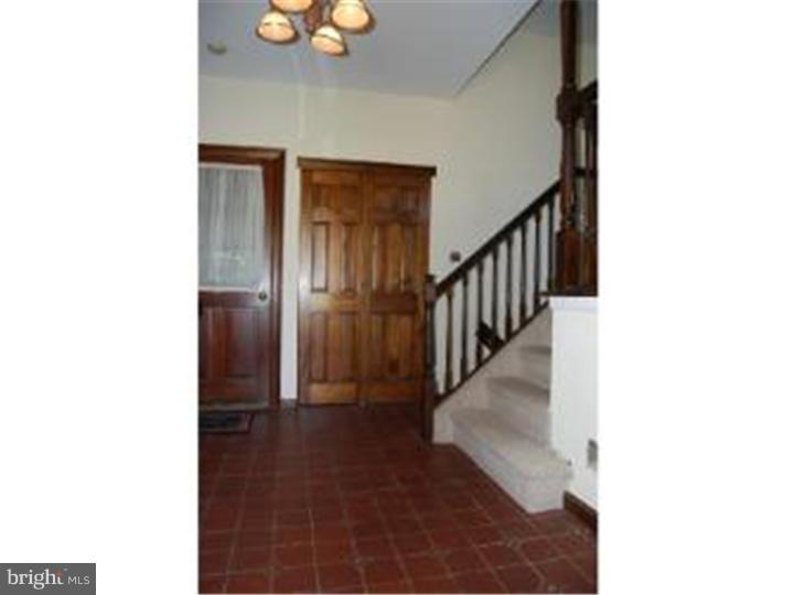 2304 Yellowstone Road Cinnaminson, NJ 08077 - Photo 3 of 20 Gallery Image 3