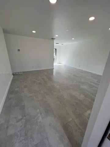 $2,100 | 7474 East Plumosa Lane, Unit 7482, Lake Worth, FL 33467