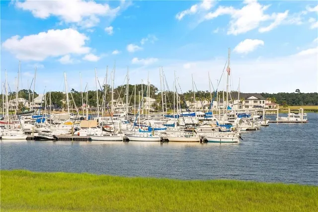 $755,000 | 20 Waterfront Drive, Unit 121, St. Simons Island, GA 31522