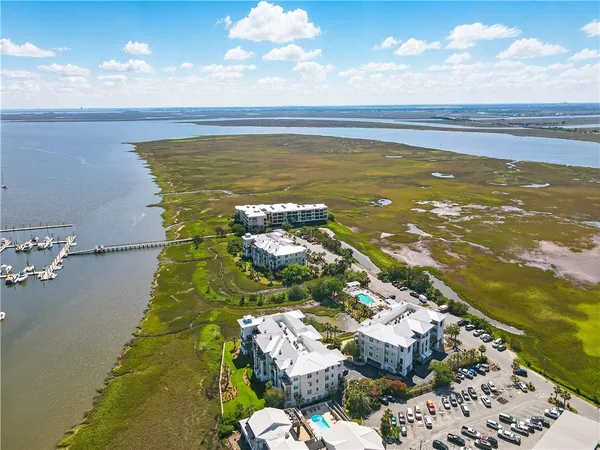 $725,000 | 20 Waterfront Drive, Unit 121, St. Simons Island, GA 31522