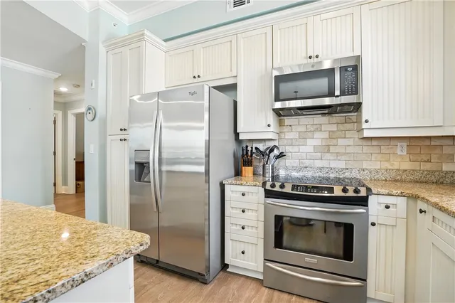 $755,000 | 20 Waterfront Drive, Unit 121, St. Simons Island, GA 31522