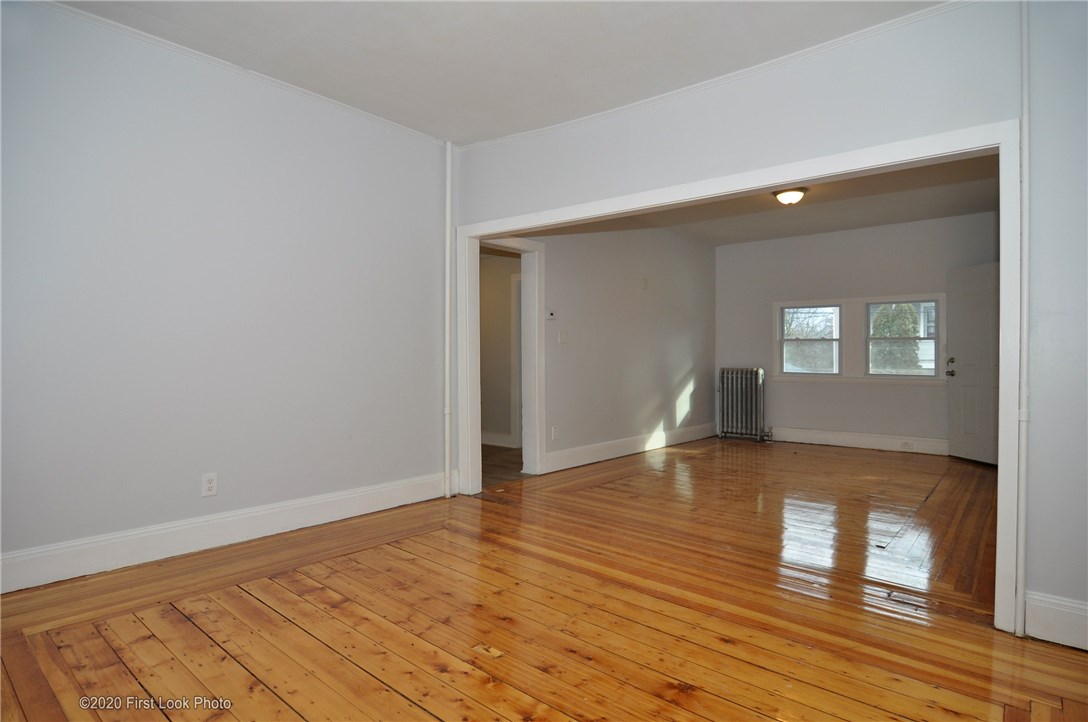 89 Summit Street Woonsocket, RI 02895 - Photo 11 of 40