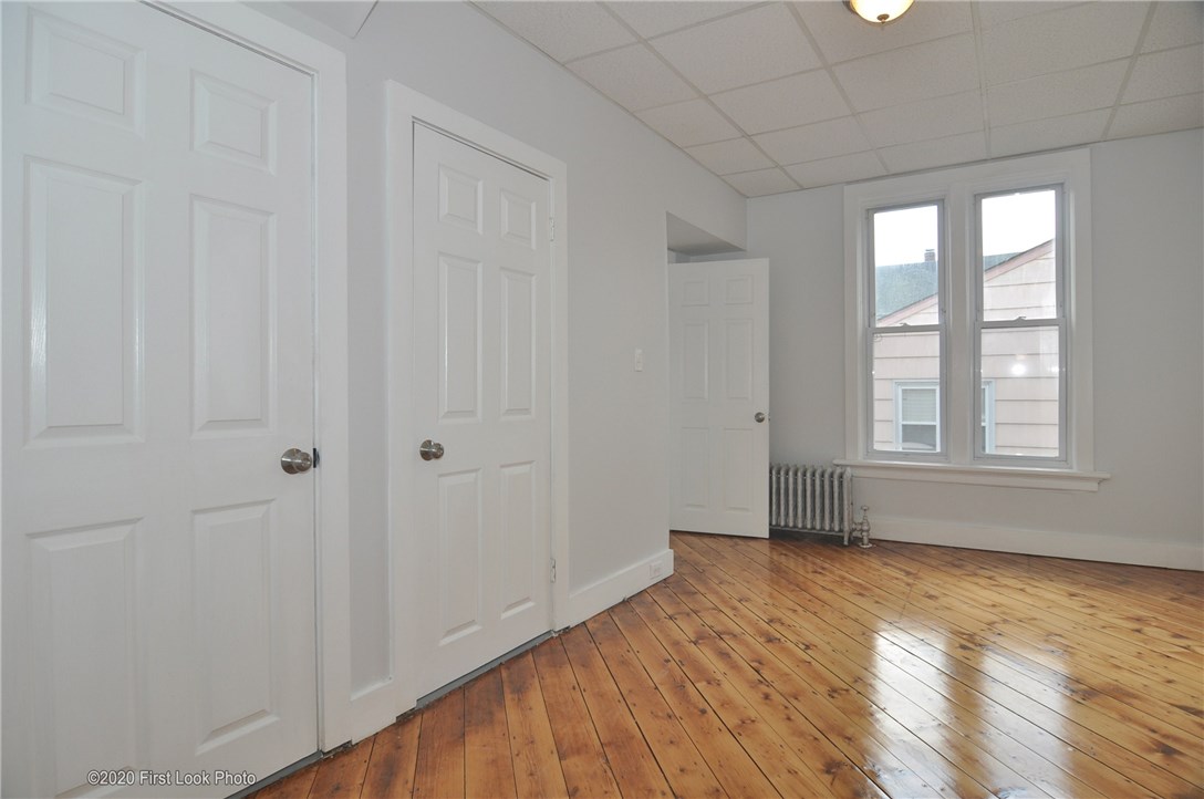 89 Summit Street Woonsocket, RI 02895 - Photo 24 of 40
