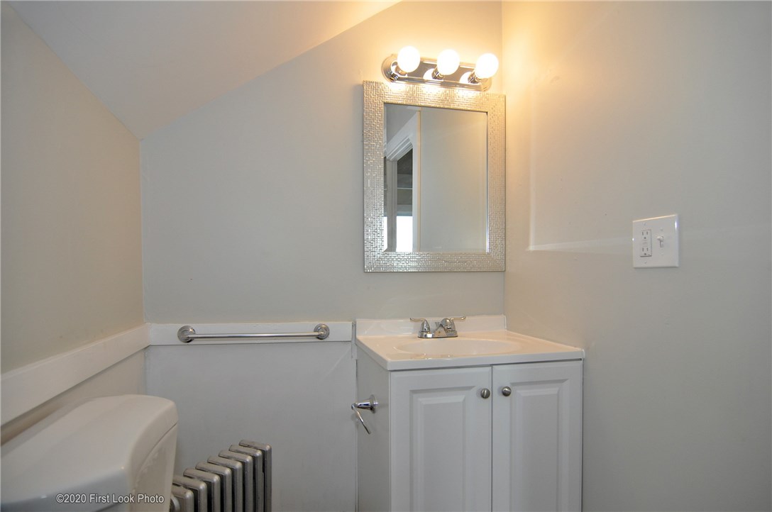 89 Summit Street Woonsocket, RI 02895 - Photo 29 of 40