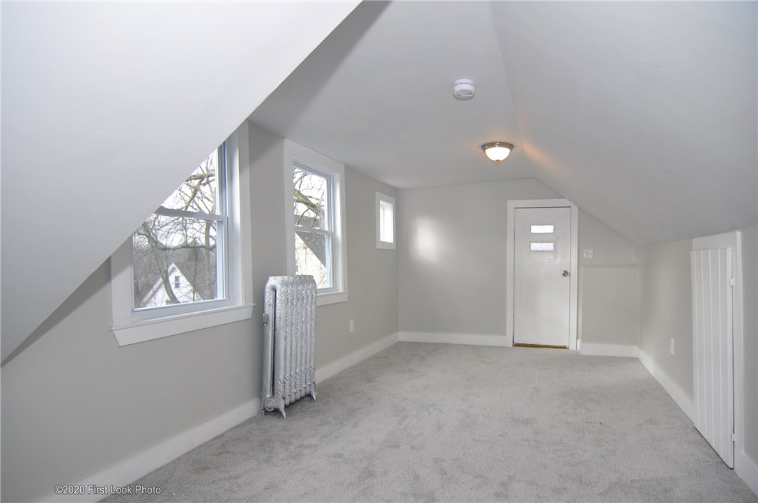 89 Summit Street Woonsocket, RI 02895 - Photo 30 of 40