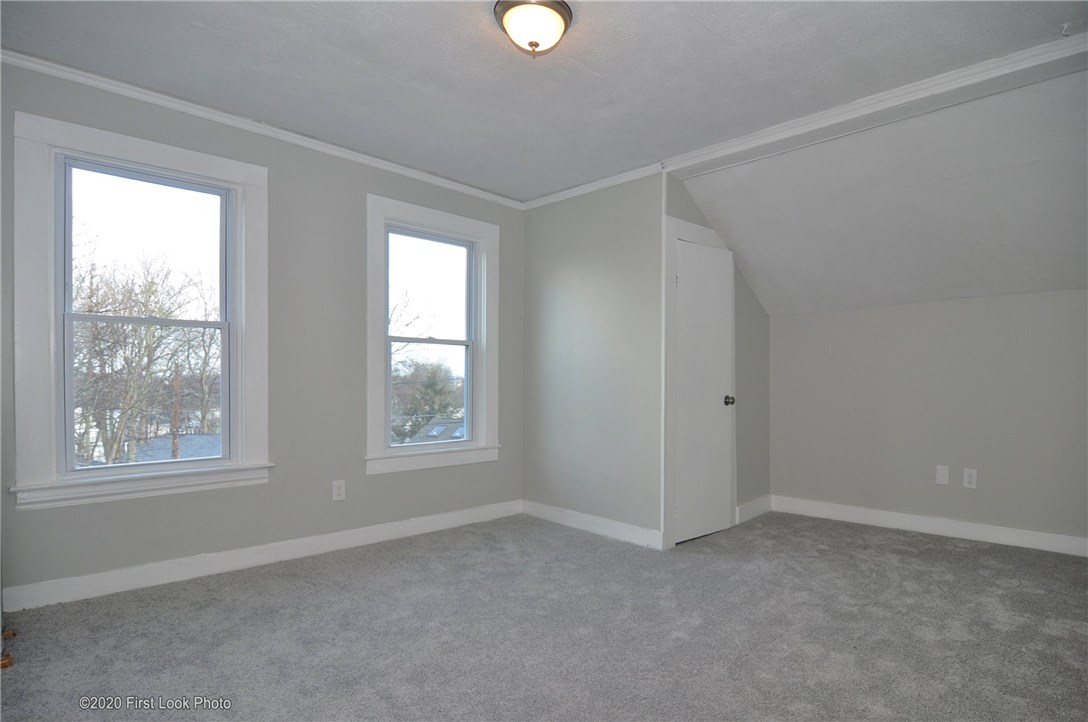 89 Summit Street Woonsocket, RI 02895 - Photo 33 of 40