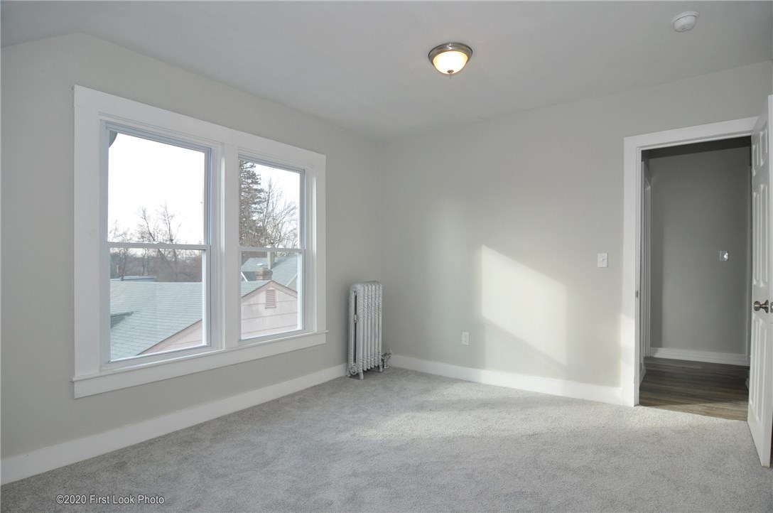 89 Summit Street Woonsocket, RI 02895 - Photo 37 of 40