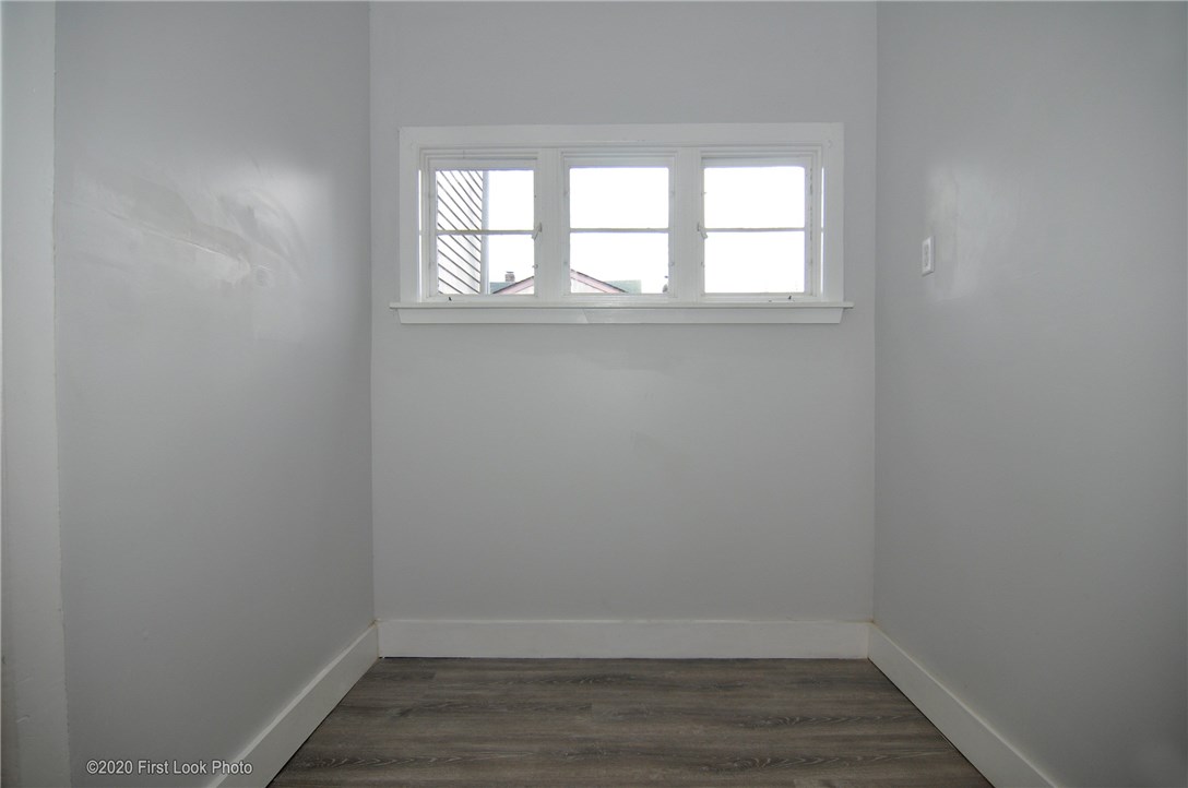 89 Summit Street Woonsocket, RI 02895 - Photo 10 of 40