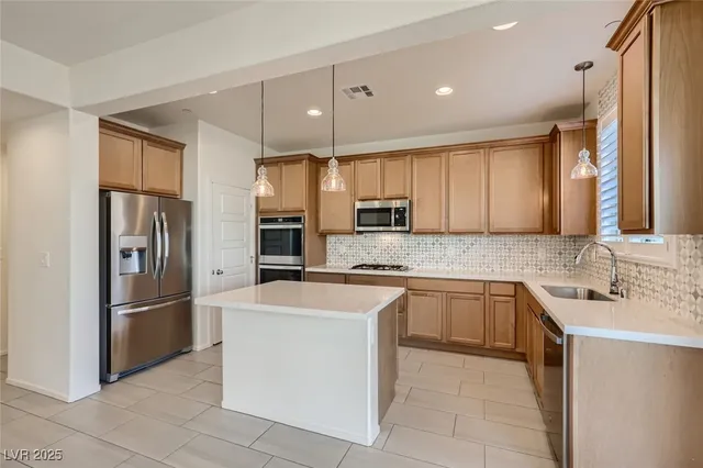 $2,508 | 637 Loyalty Court, Henderson, NV 89011