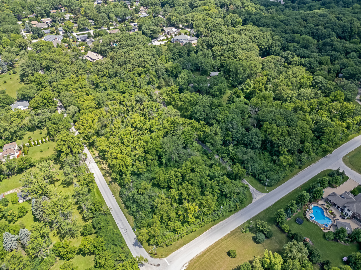 16W340 97th Street Burr Ridge, IL 60527 - Photo 3 of 8