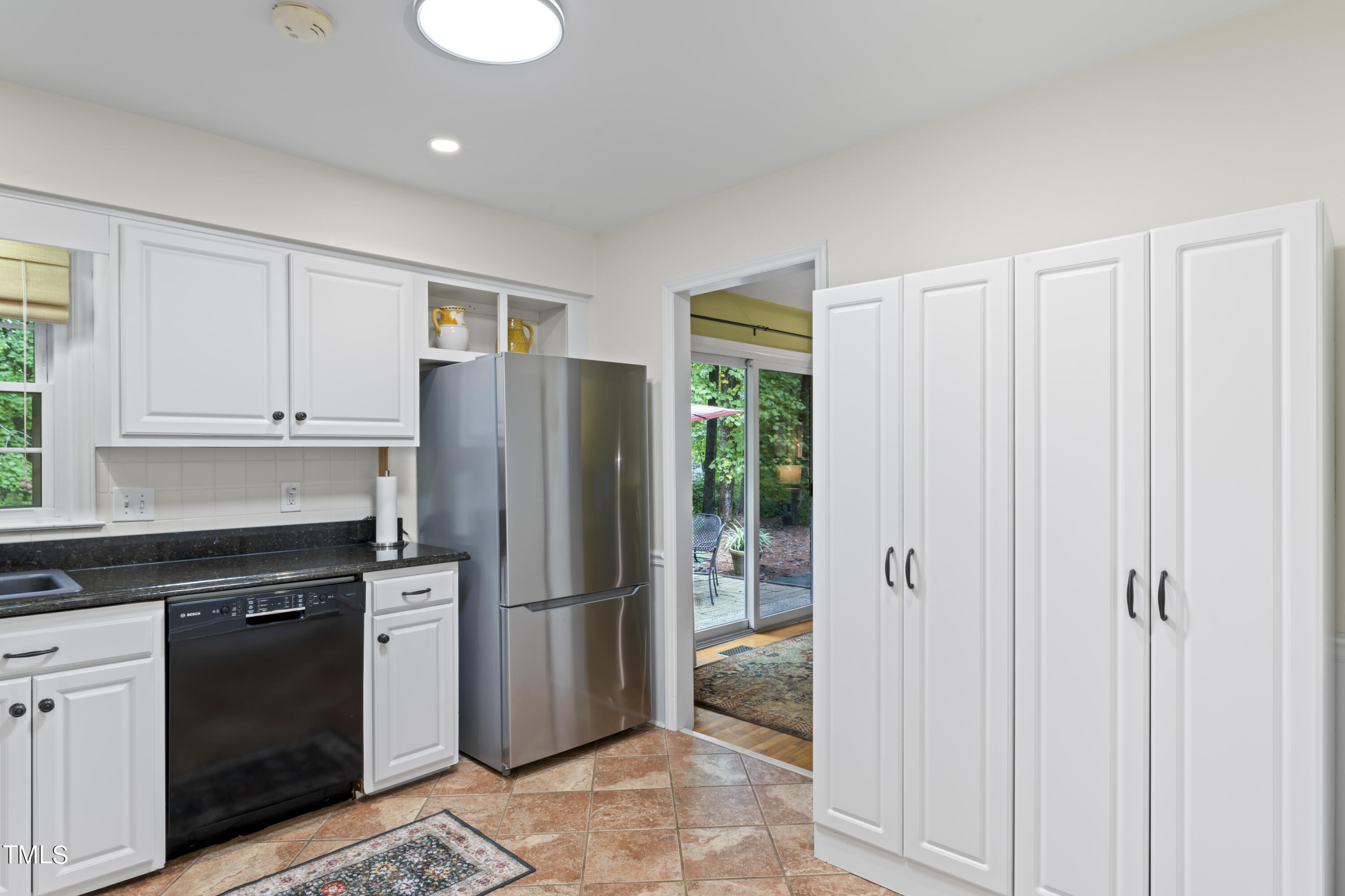 5902 Woodberry Road Durham, NC 27707 - Photo 18 of 38 photos_high_resolution_DSC04209