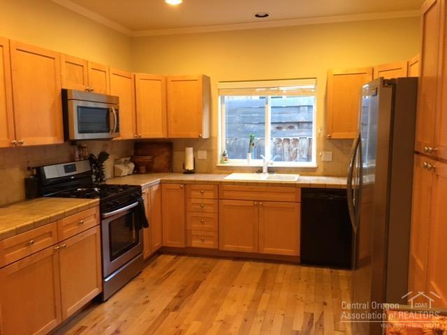 20599 Chivas Place Bend, OR 97702 - Photo 11 of 18 Additional Photo