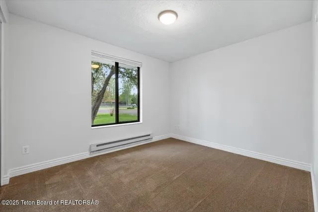 $1,895,000 | 1160 West Brangus Drive, Jackson, WY 83001