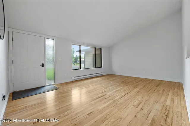 $1,895,000 | 1160 West Brangus Drive, Jackson, WY 83001