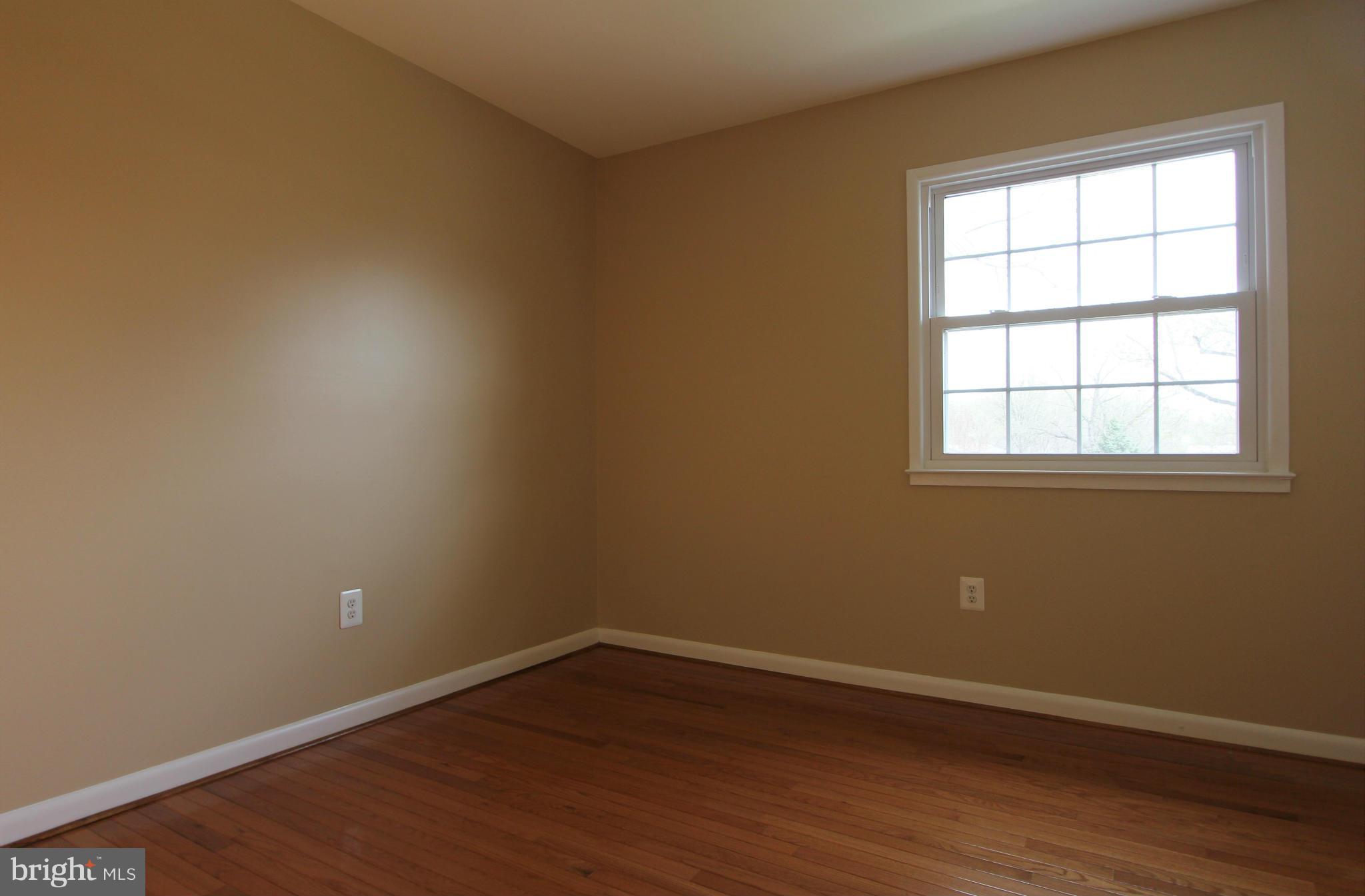 4900 Kaye Road Woodbridge, VA 22193 - Photo 15 of 30 Bedroom 2 (