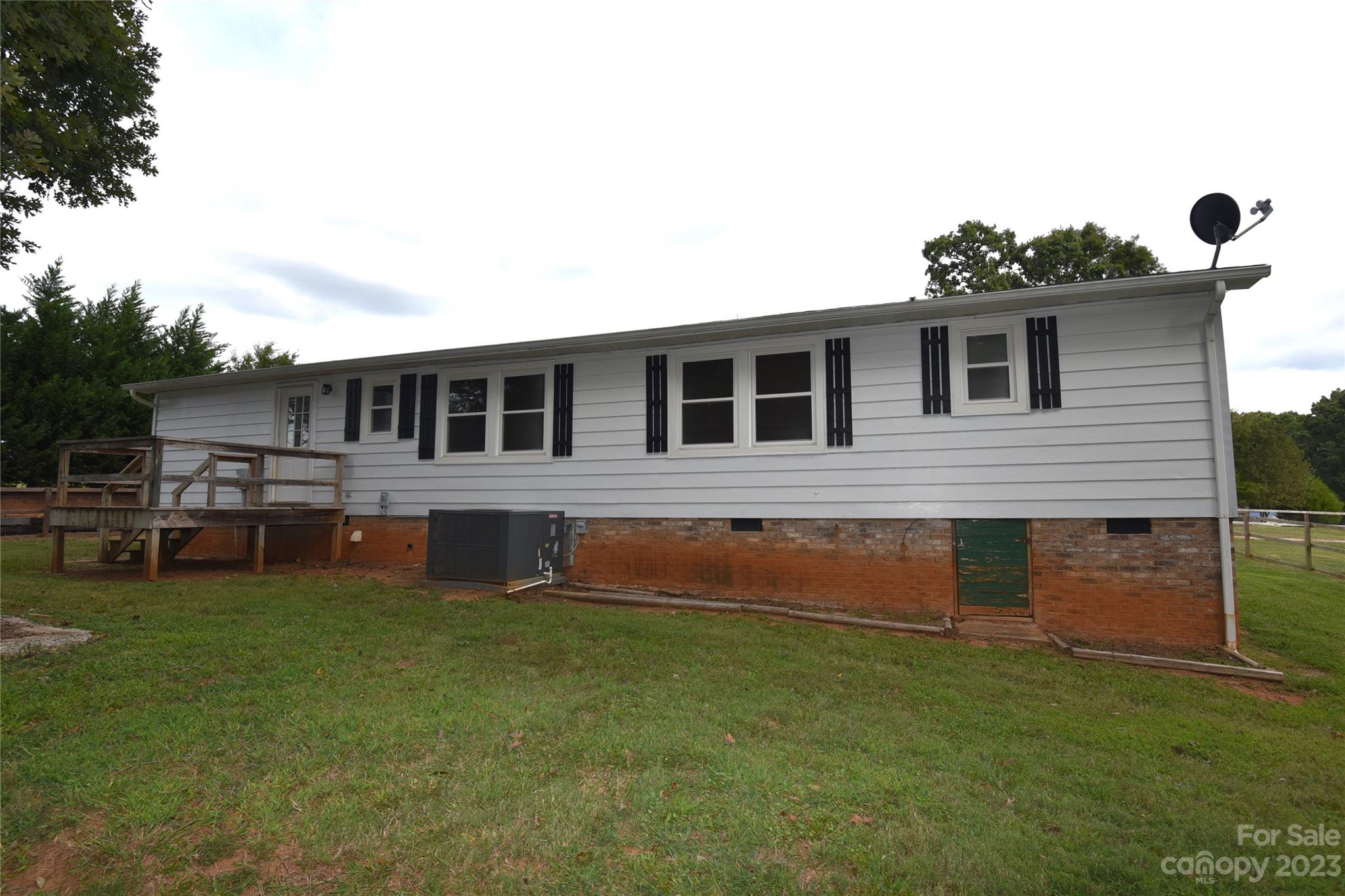11455 Cool Springs Road Cleveland, NC 27013 - Photo 3 of 34